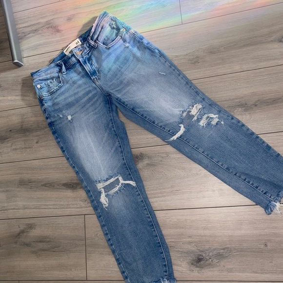 garage mom jeans - Picture 2 of 3